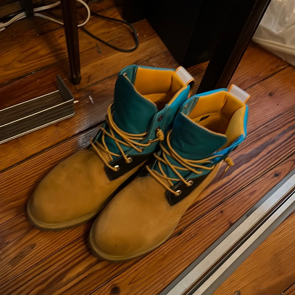 6” premium Timberland Boots